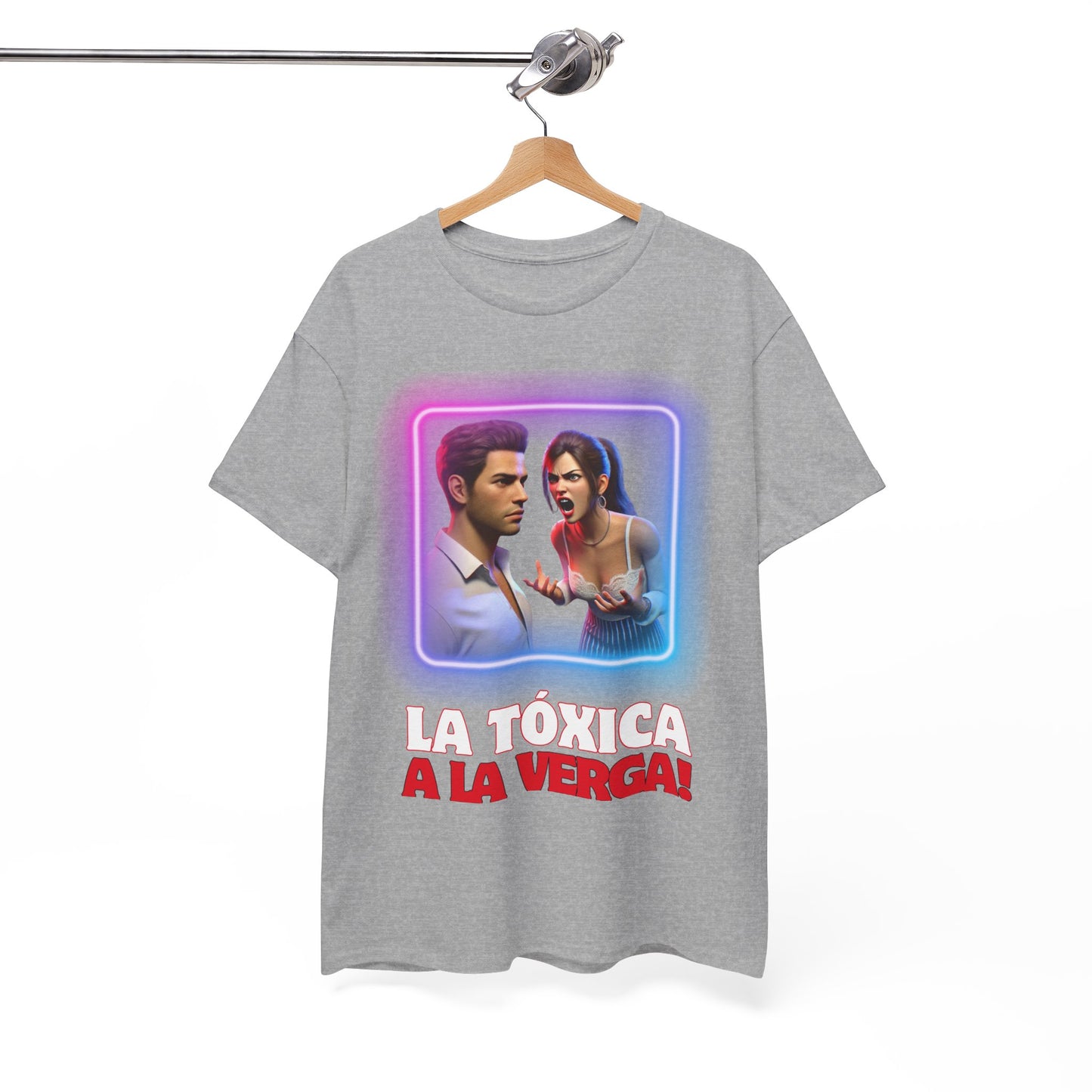 CAMISETA HOMBRE ALFA "LA TÓXICA A LA VERGA".(USA).