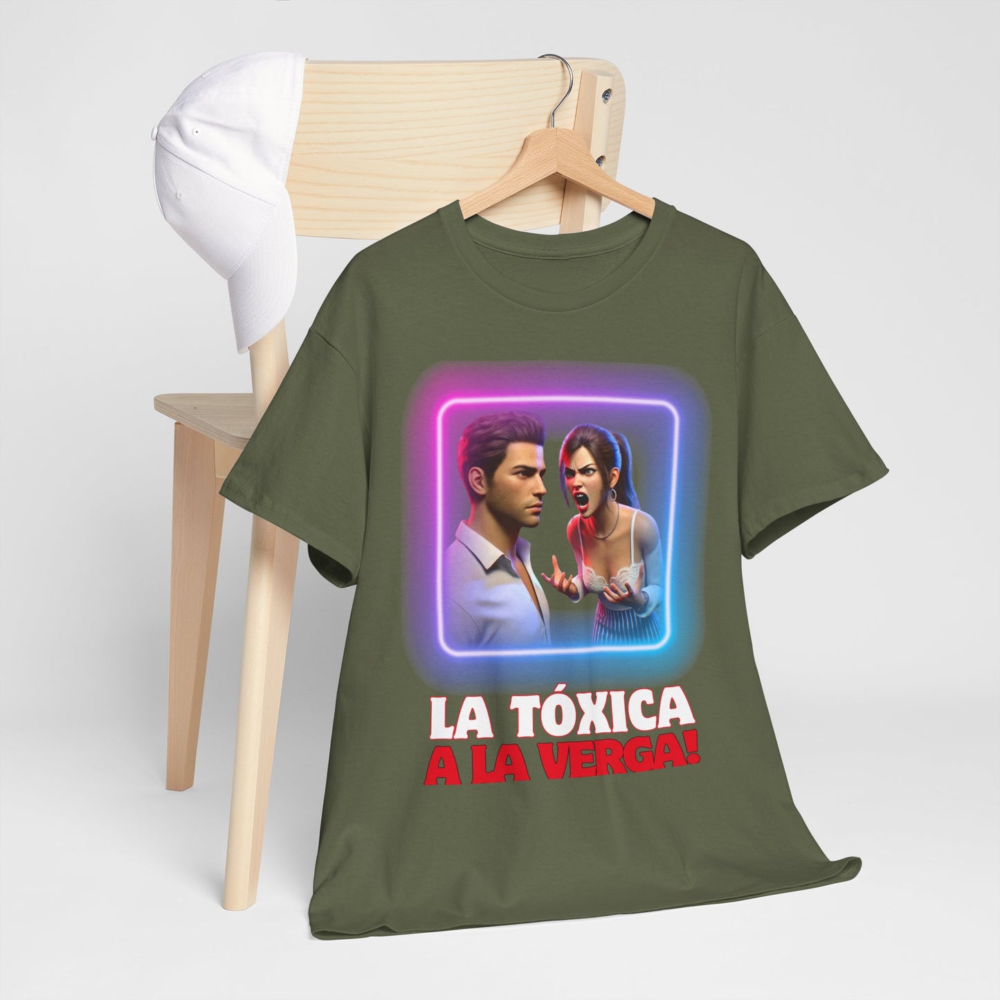 CAMISETA HOMBRE ALFA "LA TÓXICA A LA VERGA".(USA).